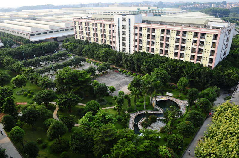 花園式的廠區風貌