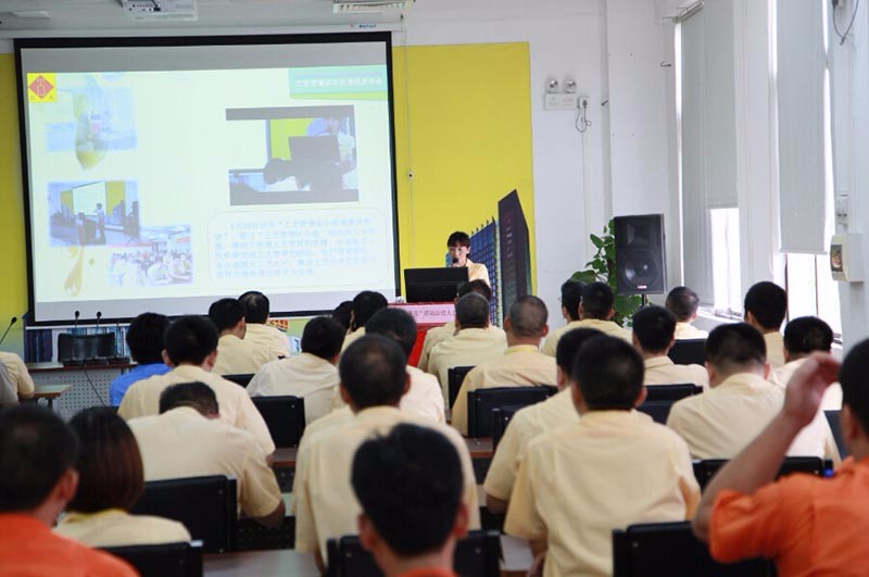 強(qiáng)化工藝管理，提高產(chǎn)品質(zhì)量—“質(zhì)量月”活動